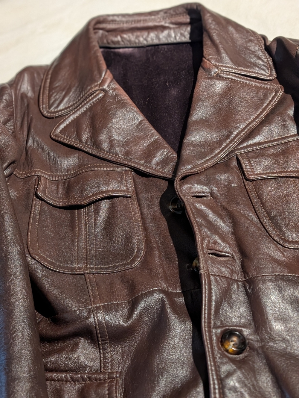 Men's Brown Leather Button-Front Jacket. Vintage 70s. Made In Canada. 40 Reg.